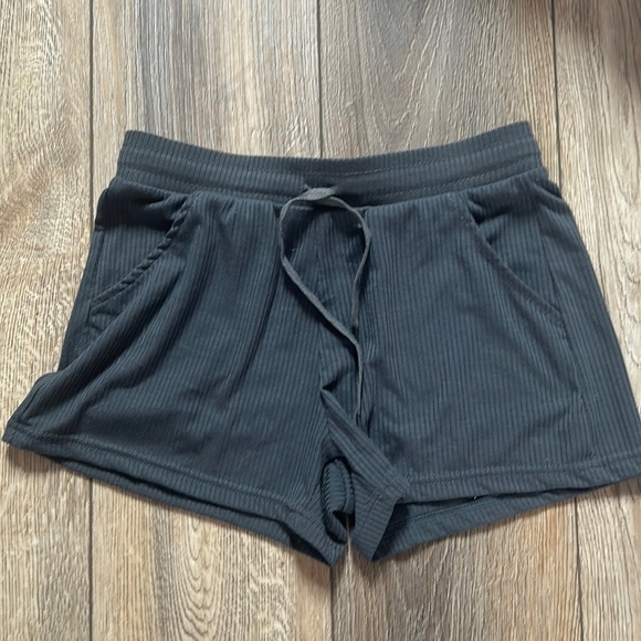 Dark grey shorts from spark size S - Picture 1 of 2